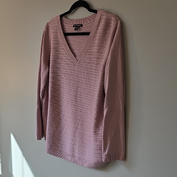 Hilary Radley Soft Pink V-Neck Sweater – Women's XL - Picture 3 of 8